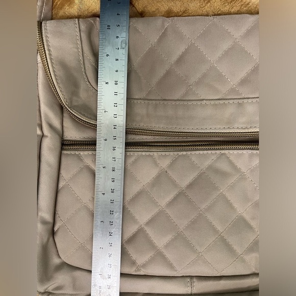 Travelon Anti-Theft Crossbody Bag Purse - Picture 9 of 15